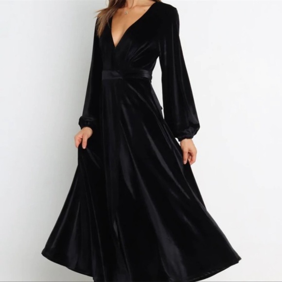 Petal + Pup Long Sleeve Marion Velvet Wrap Dress NWT - Picture 13 of 14